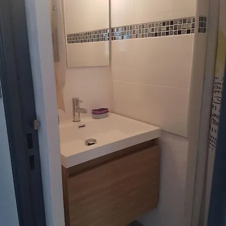 Apartament Au Coeur Du Cap Studio-terasse-piscine-mer Agde